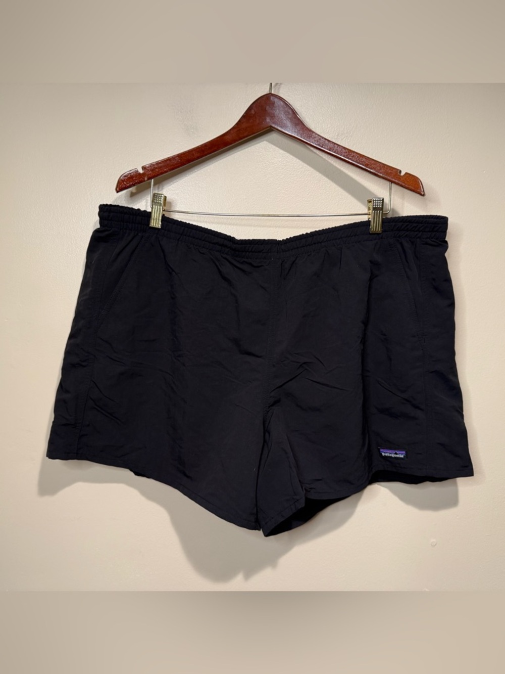 Patagonia Men’s Baggies 5” Shorts in Black Size XXL 2XL